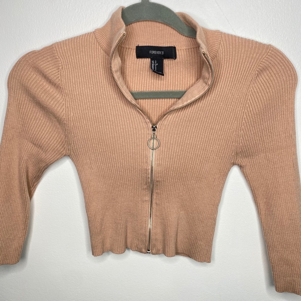 Forever 21 long sleeve crop top | size: s |